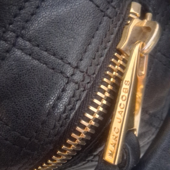 Marc Jacobs Cecilia Black Quilted Leather Handbag - Picture 3 of 11
